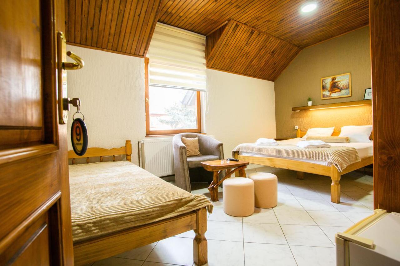 Guest House Vila Alexandar Palić Eksteriør billede