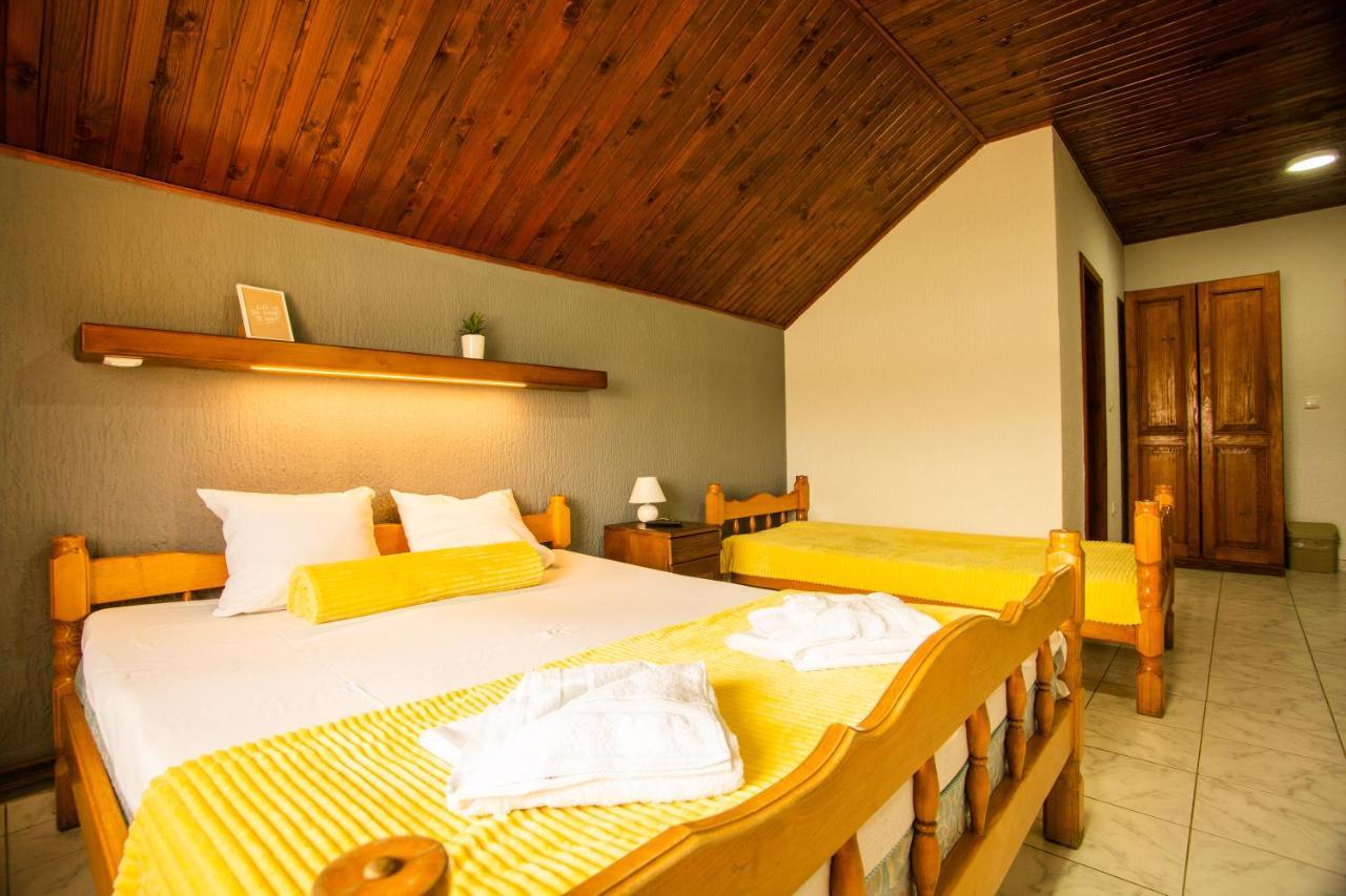 Guest House Vila Alexandar Palić Eksteriør billede
